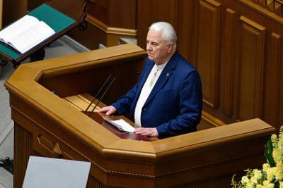 Владимир Зеленский - Леонид Кравчук - Украина закупит корабли для баз в Черном море - lenta.ru - Россия - Украина - Киев - Англия