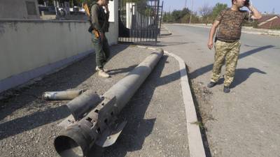 Ильхам Алиев - Нагорный Карабах: бои продолжаются, несмотря на договоренности - vesti.ru - Армения - Азербайджан - Ереван - Баку