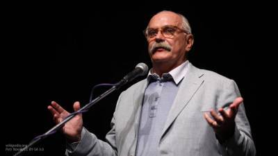 Никита Михалков - Никита Михалков напился на премии "Оскар" и забыл свою награду в такси - politros.com - Россия