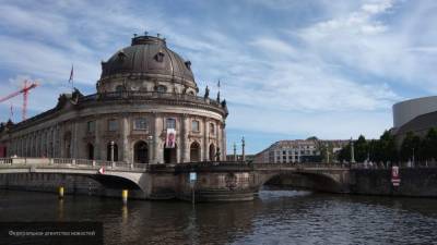 Экспонаты сразу трех музеев пострадали от рук вандалов в Берлине - polit.info - Берлин