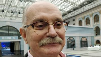 Никита Михалков - Режиссер Никита Михалков рассказал, как по пьяни забыл "Оскар" в такси - newinform.com