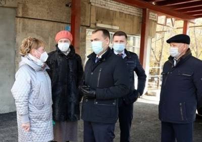 Вадим Шумков - Шумков расширил список запретов в связи с новой волной COVID-19 - znak.com - Курганская обл.