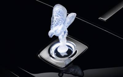 Rolls-Royce снимает статуэтку с подсветкой на капоте автомобилей из-за директивы ЕС - autostat.ru - Лондон - Брюссель