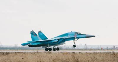 Андрей Красноперов - Пилот допустил, что экипаж упавшего Су-34 мог переоценить свои силы - ren.tv - Хабаровский край