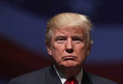 Дональд Трамп - Антониу Гутерриш - Меланья Трамп - Шон Конли - Дональду Трампу сделали инъекцию коктейля из антител против COVID-19 - online47.ru - США