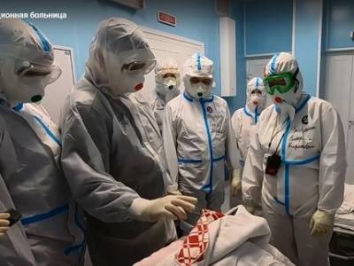 Радий Хабиров - Андрей Назаров - Максим Забелин - Глава Башкирии сегодня посетил инфекционный центр в Зубово и показал, в каком состоянии лежат пациенты под ИВЛ - ufatime.ru - Башкирия