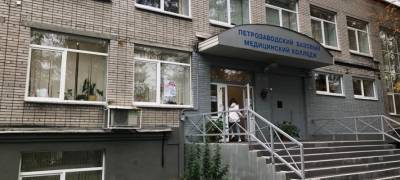 Артур Парфенчиков - Сергей Есенин - Парфенчиков предложил установить бюст поэта Клюева возле здания медколледжа в Петрозаводске - stolicaonego.ru - Петрозаводск - республика Карелия