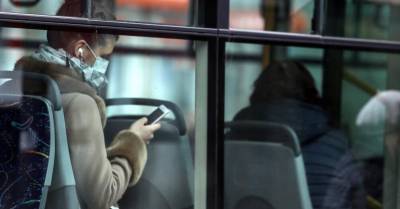 Илза Винькеле - Ношение масок в общественном транспорте может снова стать обязательным - rus.delfi.lv - Латвия