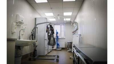В Колпино отремонтировали отделение анестезиологии-реанимации - piter.tv - Петербурга