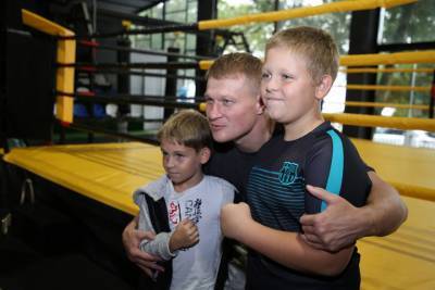 Александр Поветкин - Чемпион мира по боксу Александр Поветкин провел мастер-класс в Геленджике - kuban.mk.ru - Россия - Геленджик