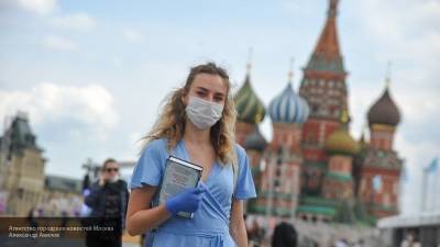 Лариса Алексеева - Врач объяснила, как можно подхватить коронавирус от медицинской маски - polit.info - Москва