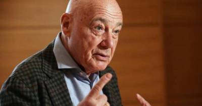 Владимир Познер - Владимир Познер предложил отправить COVID-диссидентов жить в вольерах - ren.tv - Россия