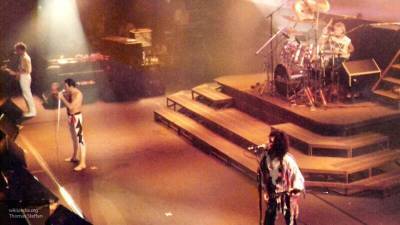 Фредди Меркьюри - Брайан Мэй - Queen выпустили пластинку Live Around The World с Адамом Ламбертом - nation-news.ru - Австралия - Сидней