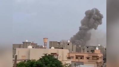 Ливия - На складе боеприпасов в Триполи прогремел мощный взрыв - piter.tv - Армения - Ереван - Триполи