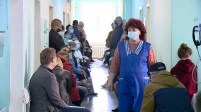 Пензенцы оказались заложниками очередей в поликлиниках - penzainform.ru