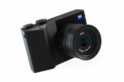 Не прошло и двух лет. Полнокадровая камера Zeiss ZX1 поступает в продажу по цене $6 000 - itc.ua