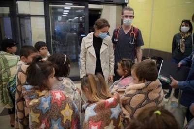 Анна Кузнецова - Кузнецова заявила о готовности вывезти из Сирии более 100 российских детей - argumenti.ru - Россия - Сирия - Ирак - Мосул - Омбудсмен