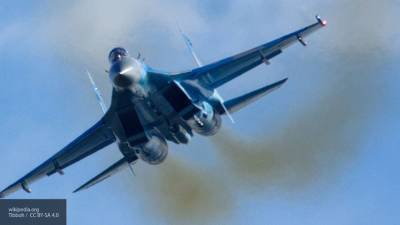Российский Су-27 перехватил три военных самолета Британии над Черным морем - politros.com - Россия - Англия - Черное Море