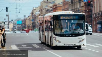 Александр Беглов - Несколько автобусных маршрутов в Петербурге станут бескондукторными - inforeactor.ru - Санкт-Петербург - р-н Приморский