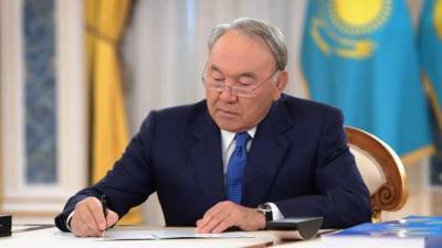 Нурсултан Назарбаев - Нурсултан Назарбаев написал статью об Абае - zakon.kz - Казахстан