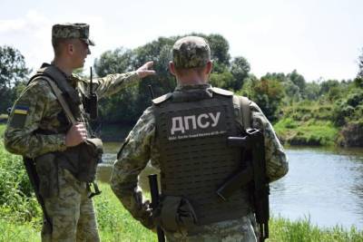 На Волыни турок, армянка и сириец убегали от погранцов вплавь по реке - news.bigmir.net - Украина