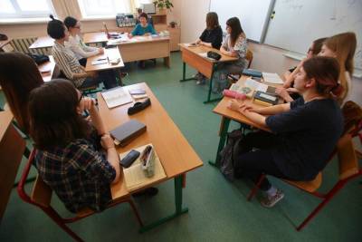 Леонид Огуль - В Госдуме предложили заменить в школах ОБЖ на уроки здоровья - m24.ru