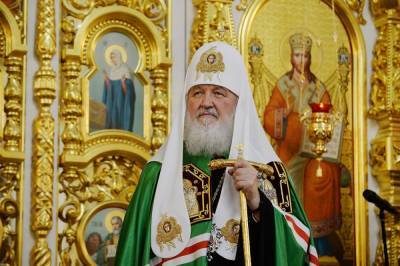 патриарх Кирилл - Патриарх Кирилл изолировался от общества из-за коронавируса - 7info.ru