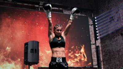 Воронежская спортсменка сразится за звание Абсолютной чемпионки мира по боксу - vestivrn.ru - Сочи - Воронеж