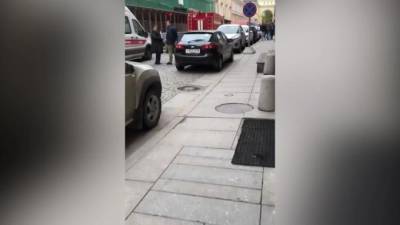 В комитете по труду и занятости населения Петербурга загорелся шкаф с документами - piter.tv - Санкт-Петербург