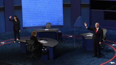 Дональд Трамп - Камала Харрис - Майк Пенс - За стеклом. В США прошли дебаты между кандидатами в вице-президенты - polit.info - США - Англия - шт. Калифорния
