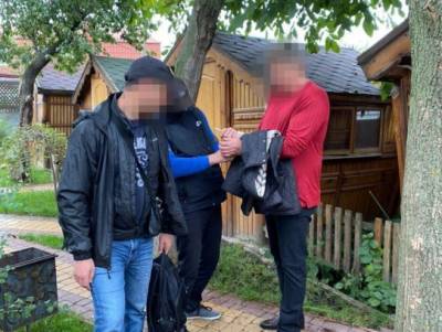 В Виннице директор госпредприятия пытался дать взятку главе ОГА - for-ua.com - Украина