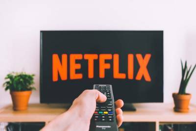 На Netflix подали в суд из-за фильма о тверкающих школьницах - Cursorinfo: главные новости Израиля - cursorinfo.co.il - Техас - Израиль