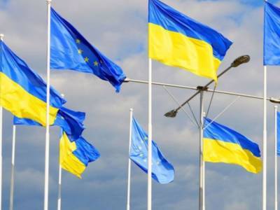 Андрей Новак - Правительство провалило экономический блок саммита Украина-ЕС – эксперт - golos.ua - Украина