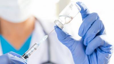 Хези Леви - Прививка от гриппа в Израиле станет обязательной: для кого и на каких условиях - vesty.co.il - Израиль