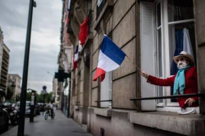 Оливья Веран - Во Франции - Вторая волна COVID-19: Во Франции закрывают бары и рестораны - vkcyprus.com - Франция - Париж