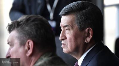 Сооронбая Жээнбеков - Кубатбек Боронов - Глава Киргизии отправил правительство и премьера страны в отставку - politros.com - Киргизия