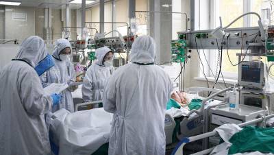 В Словакии третий день подряд коронавирусом заражается рекордное число человек - gazeta.ru - Украина - Чехия - Словакия