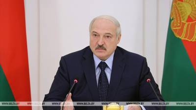 Александр Лукашенко - Лукашенко попросил "просто потерпеть" и не сравнивать Белоруссию с Киргизией - vesti.ru - Белоруссия - Киргизия