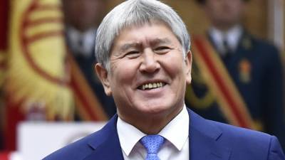 Алмазбек Атамбаев - Кундуз Жолдубаева - Советница Атамбаева сообщила о покушении на него - vesti.ru - Киргизия