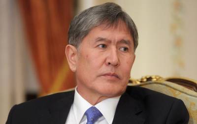 Кундуз Жолдубаева - В Бишкеке обстреляли машину Атамбаева, у экс-президента заявили о покушении - rbc.ua - Украина - Киргизия - Бишкек