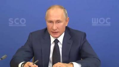 Владимир Путин - Садыр Жапаров - Путин пожелал Киргизии долгосрочной стабильности - piter.tv - Россия - Киргизия