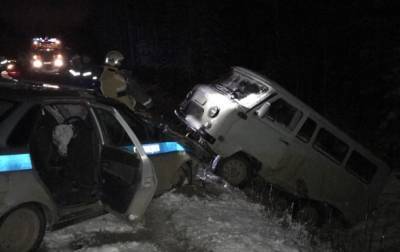 Пьяный водитель на «буханке» протаранил полицейскую машину в Удорском районе - bnkomi.ru - респ. Коми - район Удорский
