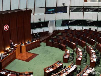 Кэрри Лам - Парламент Гонконга остался без оппозиции. 19 депутатов сложили мандаты - gordonua.com - Китай - Гонконг - Гонконг