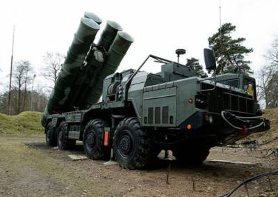 Хулуси Акар - В Турции готовятся к развертыванию систем С-400 - rosbalt.ru - Россия - США - Турция