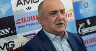 Самвел Бабаян - Три представителя партии Самвела Бабаяна подали в отставку в Карабахе - ru.armeniasputnik.am