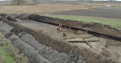 Под Полтавой археологи нашли тысячелетние костяные коньки (фото) - focus.ua - Полтава