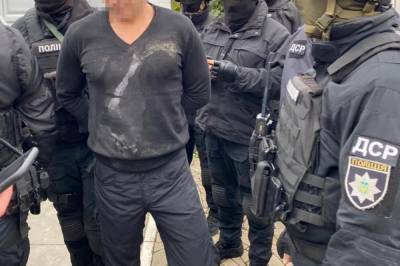 В Сумах задержали криминального авторитета, который находился в государственном розыске - vkcyprus.com - США - Дзержинск - Харьков - Сумы
