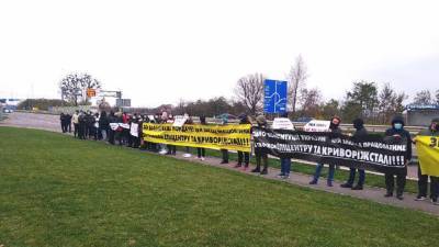 Перекрытая трасса и протест рестораторов: где в Украине выступают против карантина выходного дня - news.24tv.ua - Украина - Киев
