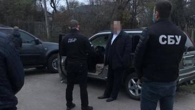 На Черниговщине главу ОТО задержали на получении 630 тысяч взятки: фото - news.24tv.ua - Киев