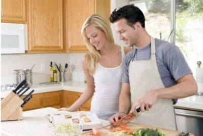 Как распределить домашние обязанности между мужем и женой - skuke.net